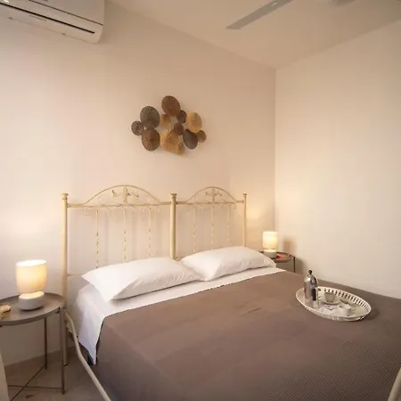 Apartment Corsaro Casa *